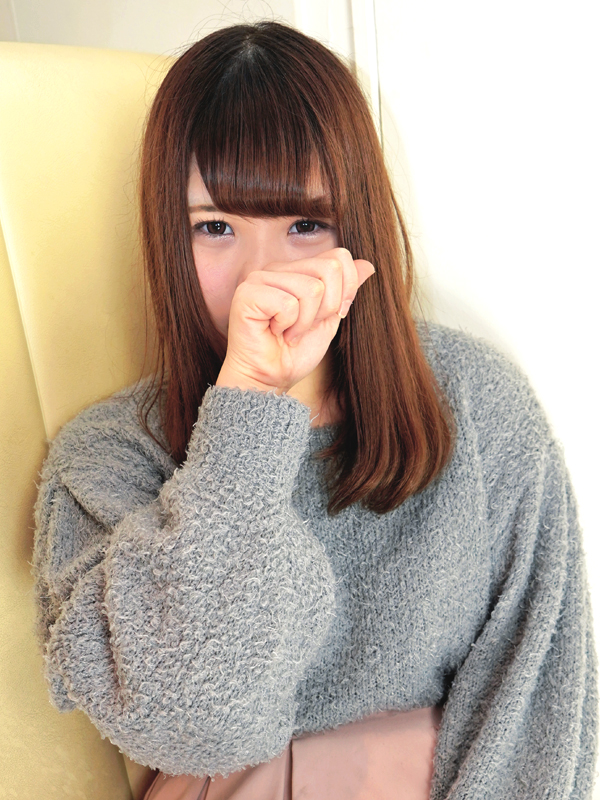 踊れ！チンチコリン・南大阪店 みおり 25歳 T：164cm　B：86(E)　W：56　H：88